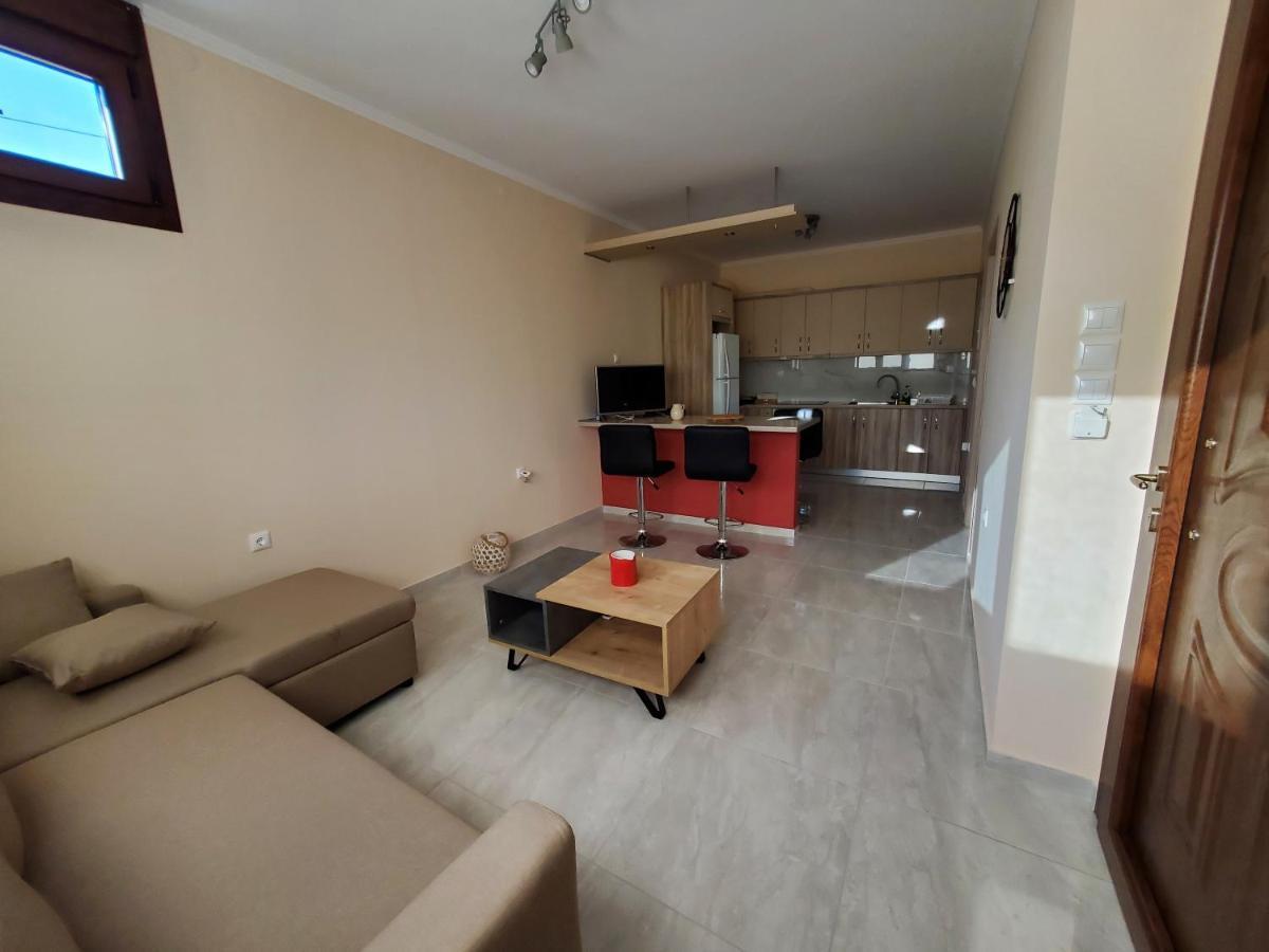 Backyard Apartment Kalligoni المظهر الخارجي الصورة